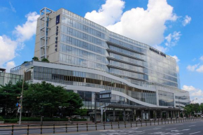  Novotel Ambassador Suwon  Сувон